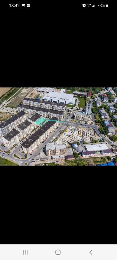 Luxury Apartments Бакэу Экстерьер фото